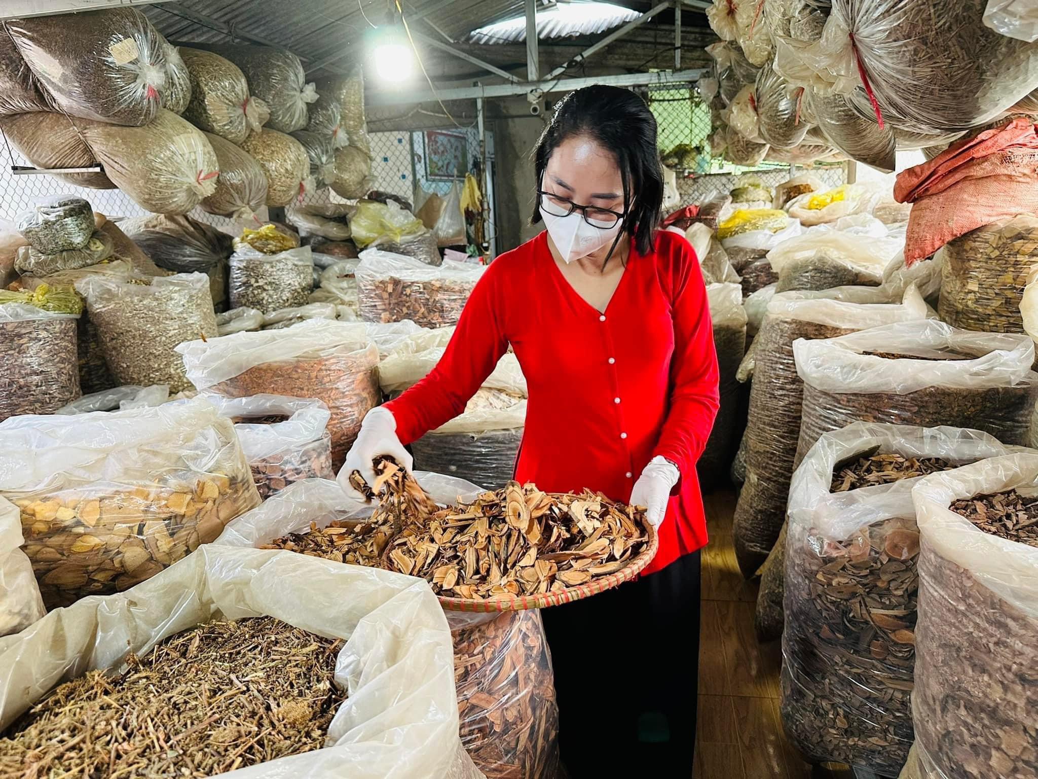 luong-y-nguyen-thi-thai